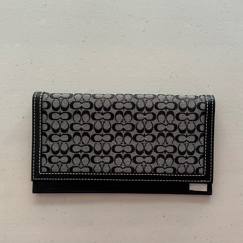 New Coach Checkbook BiFold Checkbook Wallet New Coach Checkbook BiFold Checkbook Wallet